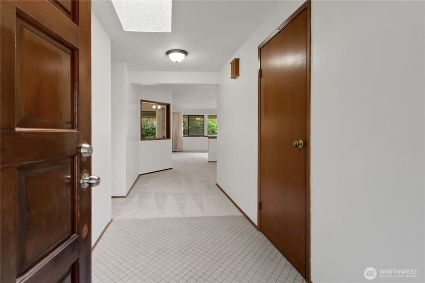Property photo for 9715 110th Street Ct SW, Lakewood photo 4