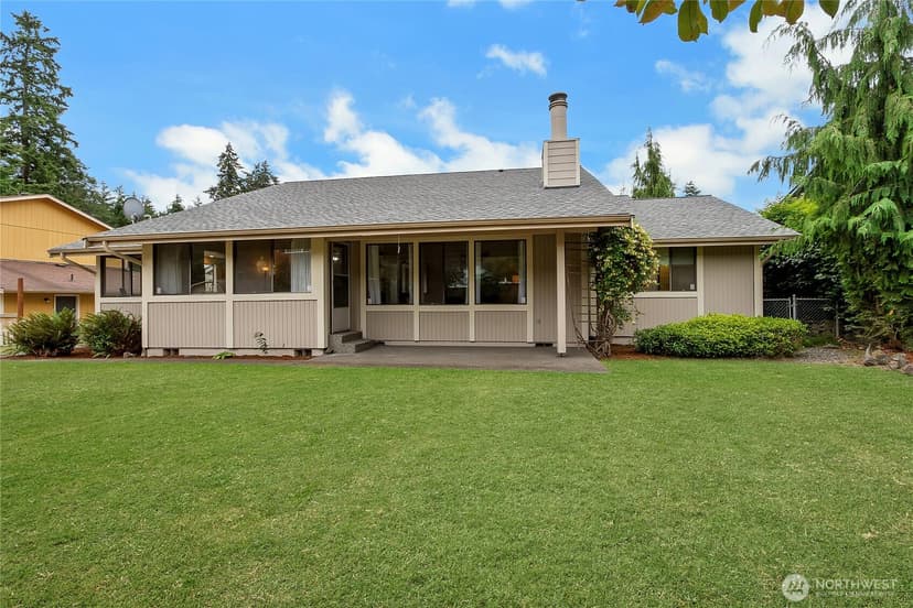 Property photo for 9715 110th Street Ct SW, Lakewood photo 23