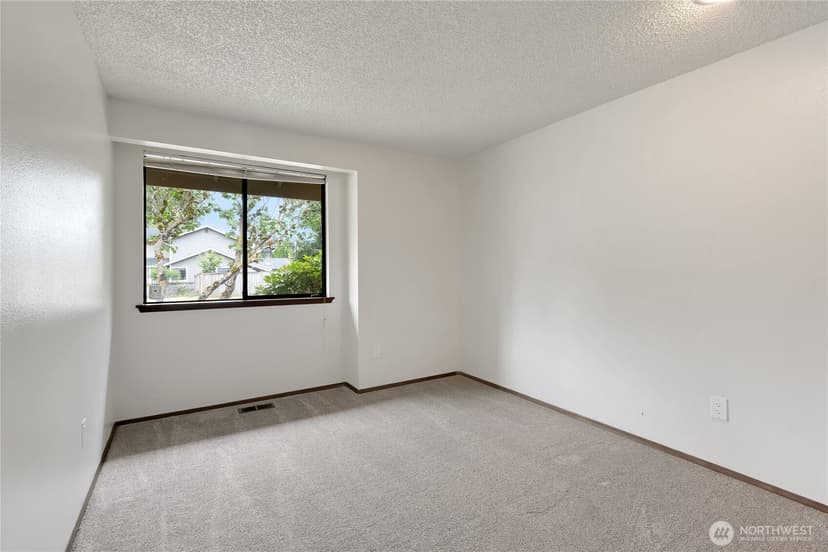 Property photo for 9715 110th Street Ct SW, Lakewood photo 19