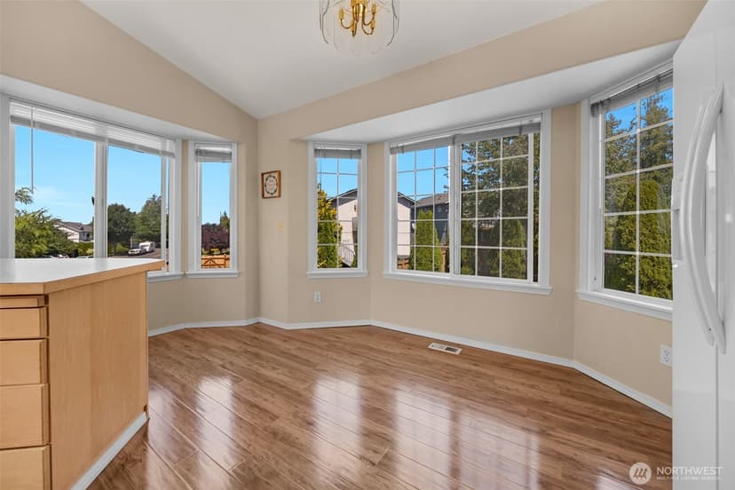 Property photo for 6903 78th Drive NE, Marysville photo 5