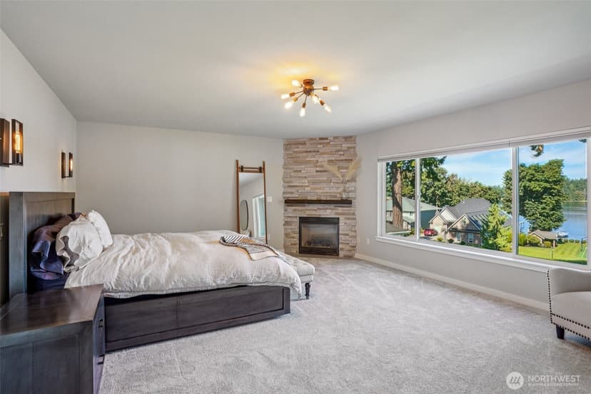 Property photo for 9058 Eagle Point Loop Road SW, Lakewood photo 19