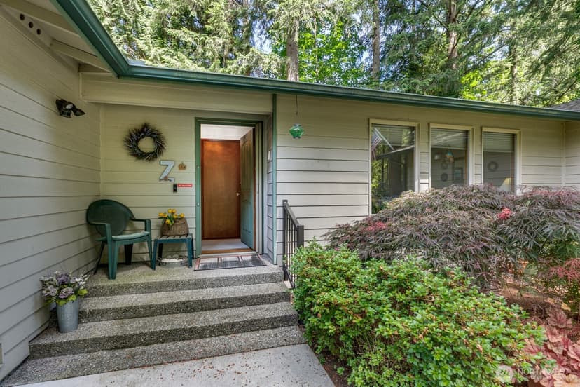 Property photo for 18930 State Route 9 SE, Snohomish photo 4
