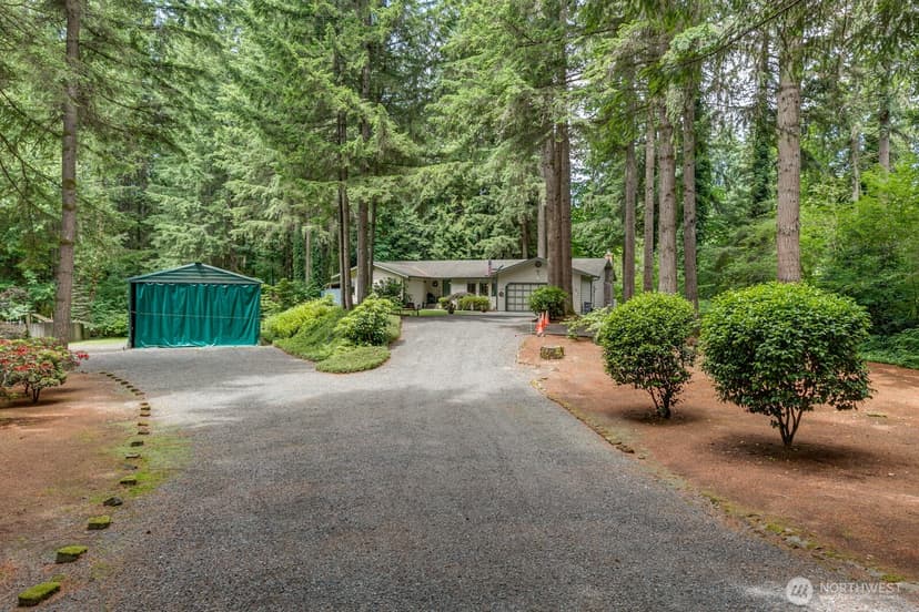 Property photo for 18930 State Route 9 SE, Snohomish photo 2
