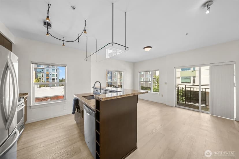 Property photo for 1026 NE 65th Street #C420, Seattle photo 10