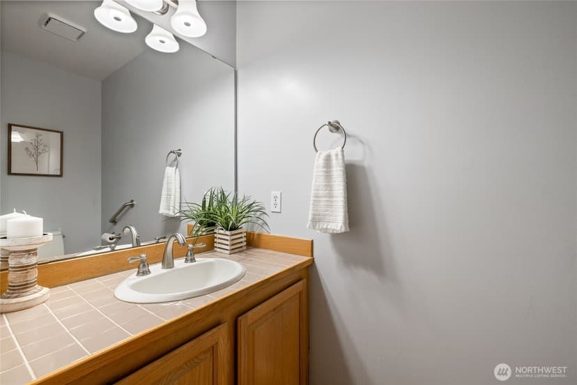 Property photo for 28014 180th Avenue SE, Kent photo 19