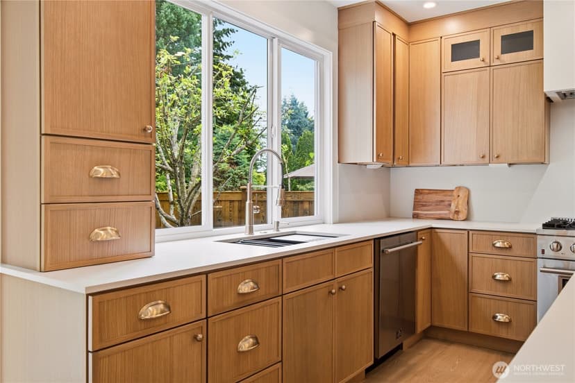 Property photo for 6130 Bayview Drive, Mukilteo photo 20