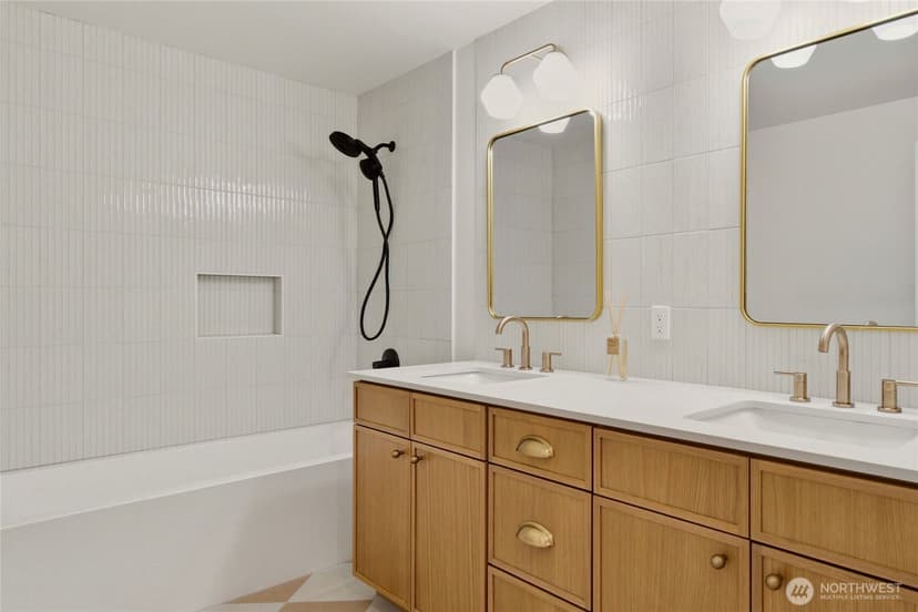 Property photo for 6130 Bayview Drive, Mukilteo photo 26