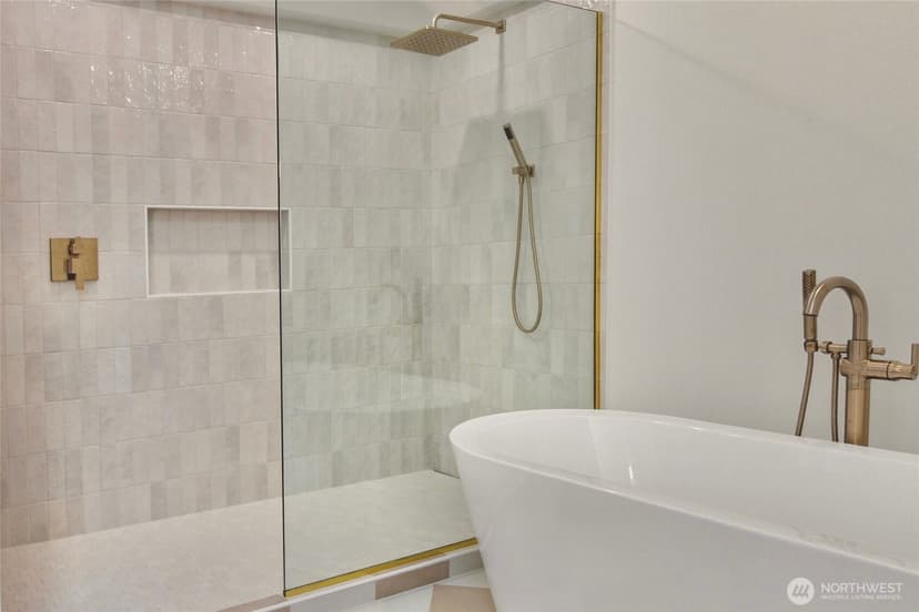 Property photo for 6130 Bayview Drive, Mukilteo photo 35