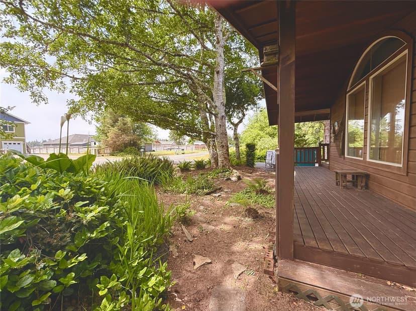 Property photo for 504 Duck Lake Drive SE, Ocean Shores photo 3