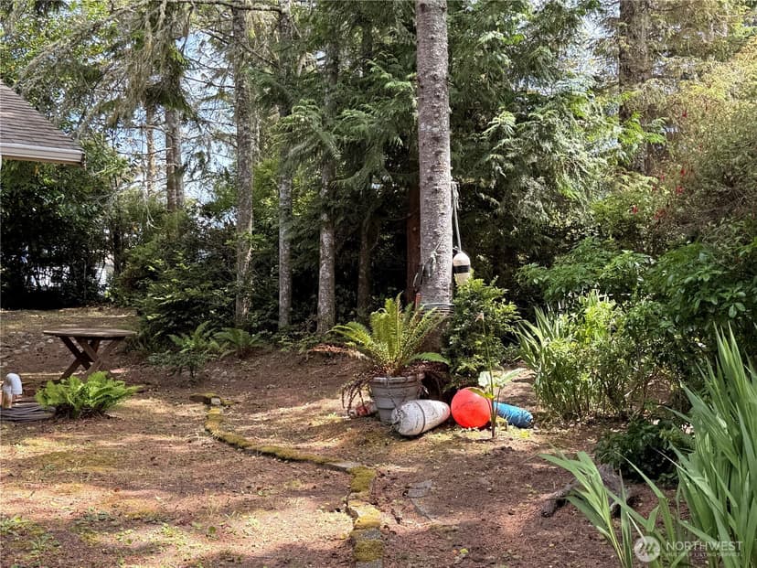 Property photo for 504 Duck Lake Drive SE, Ocean Shores photo 2