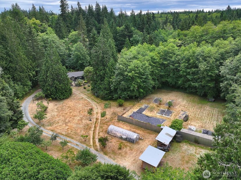 Property photo for 4180 Welcome Road, Langley photo 2