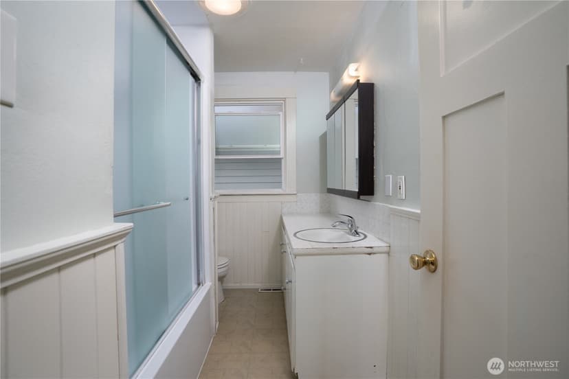 Property photo for 2214 N Washington Street, Tacoma photo 25
