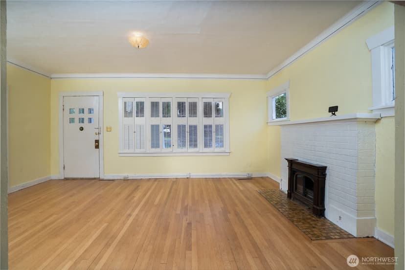 Property photo for 2214 N Washington Street, Tacoma photo 8