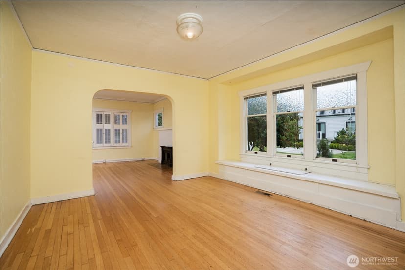 Property photo for 2214 N Washington Street, Tacoma photo 14