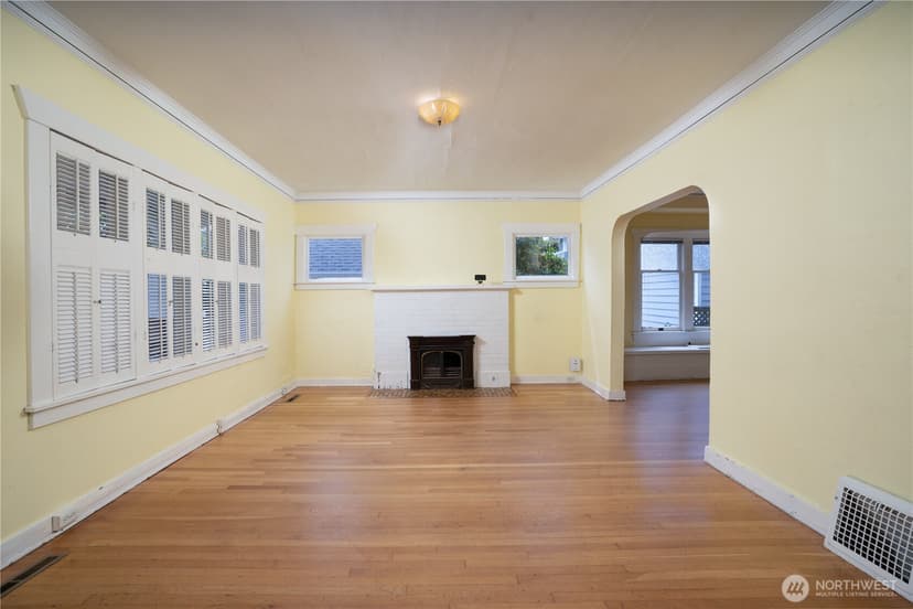 Property photo for 2214 N Washington Street, Tacoma photo 6