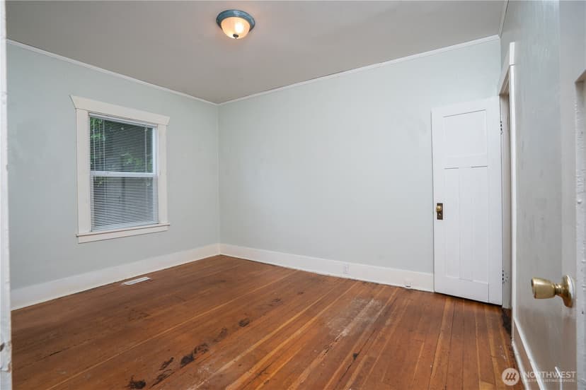 Property photo for 2214 N Washington Street, Tacoma photo 24