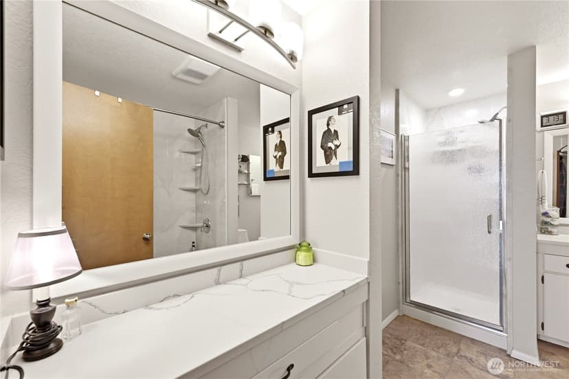 Property photo for 2619 Rucker Avenue #6, Everett photo 15