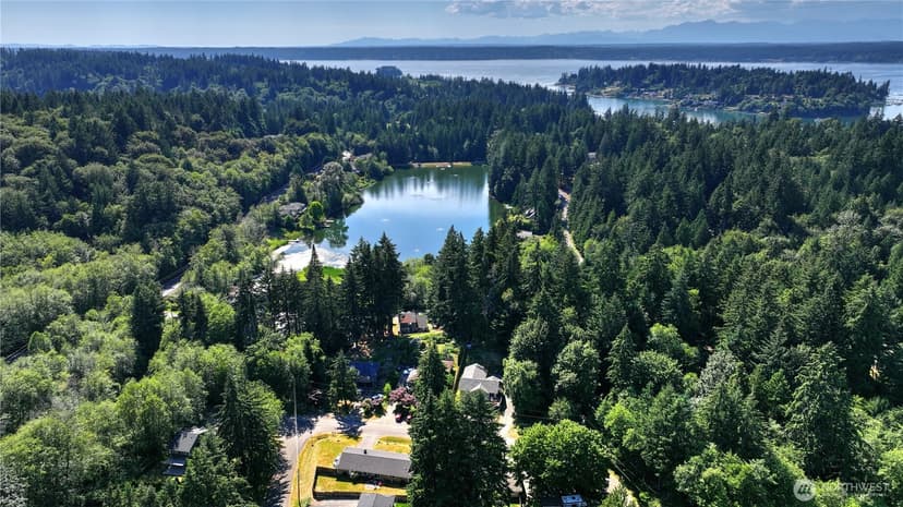 Property photo for 6919 81st Avenue NW, Gig Harbor photo 7