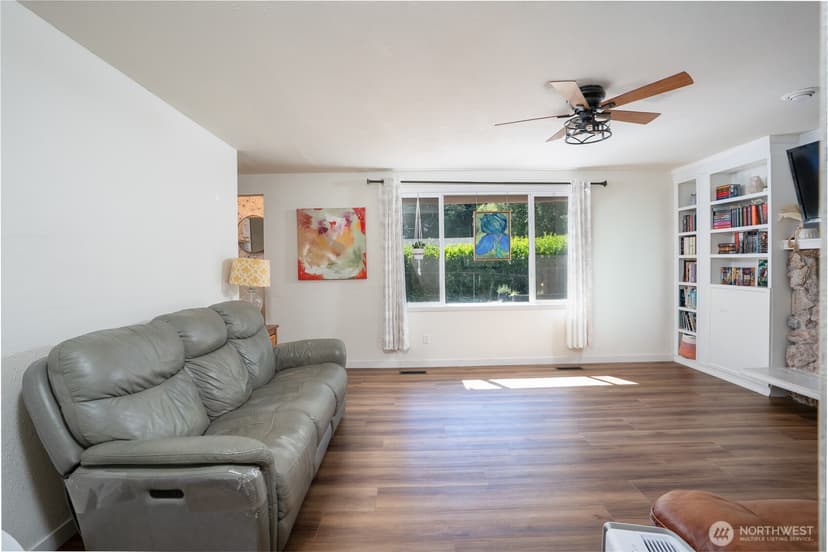 Property photo for 6919 81st Avenue NW, Gig Harbor photo 26