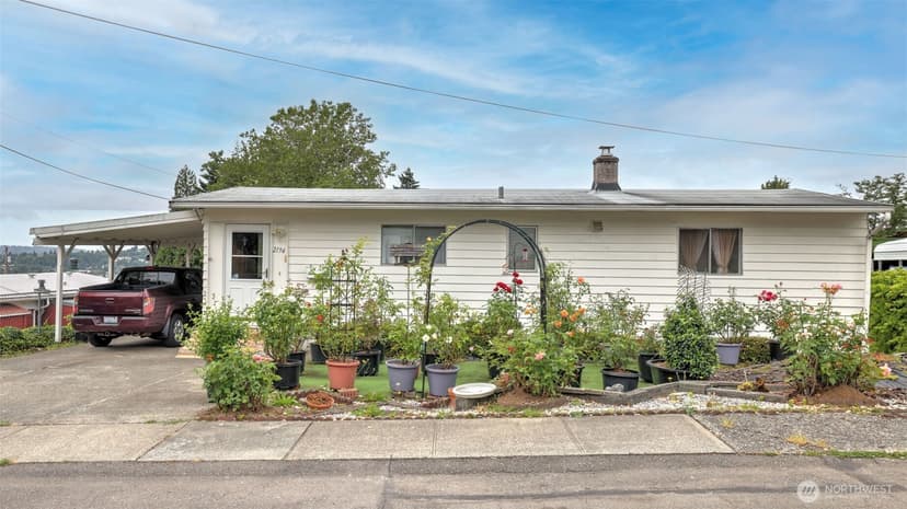 Property photo for 2194 NE 8th Place, Renton photo 2