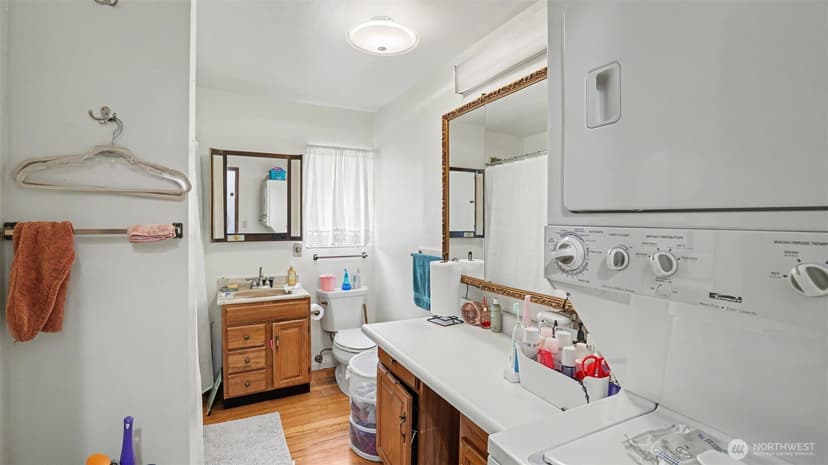 Property photo for 2194 NE 8th Place, Renton photo 13