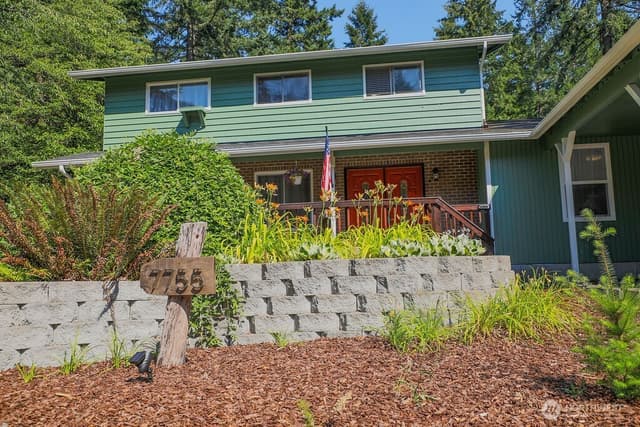 Property photo for 7755 Cabrini Drive SE, Port Orchard photo 3