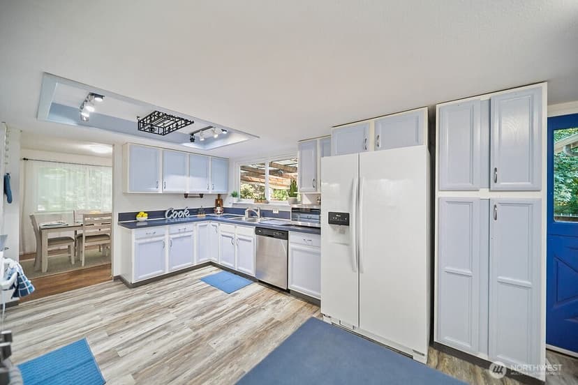 Property photo for 7755 Cabrini Drive SE, Port Orchard photo 10