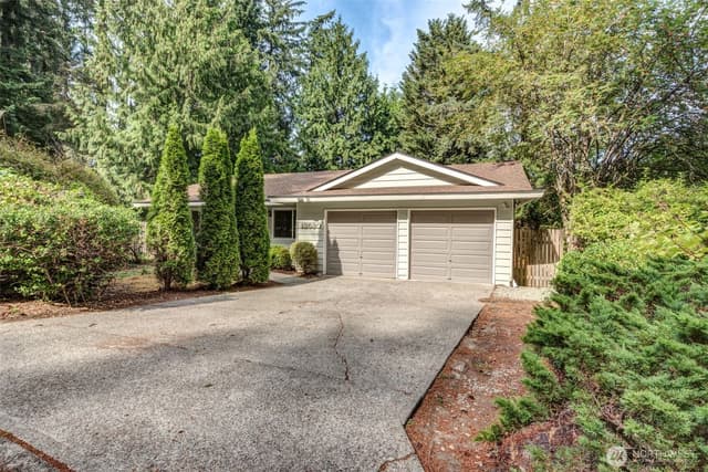 Property photo for 13530 NE 78th Street, Redmond