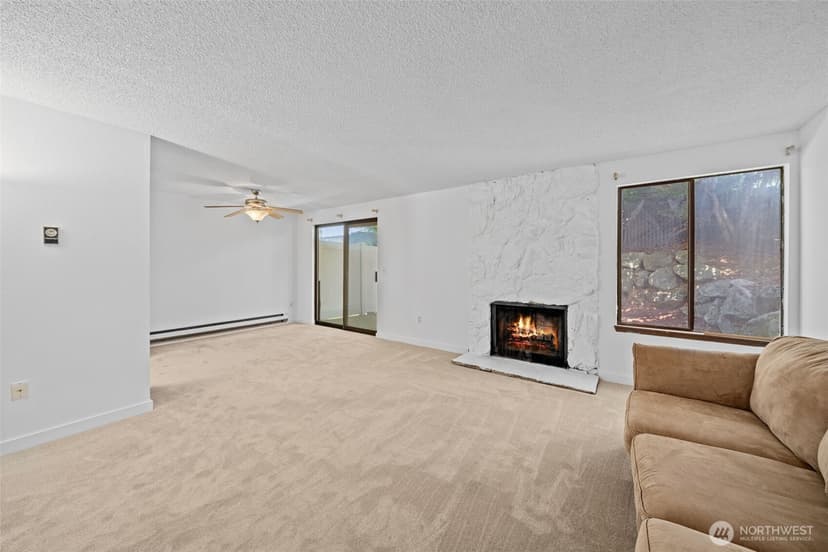 Property photo for 1555 Union Avenue NE #23, Renton photo 3