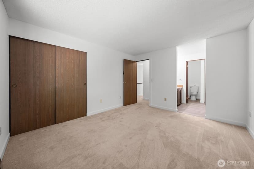 Property photo for 1555 Union Avenue NE #23, Renton photo 13