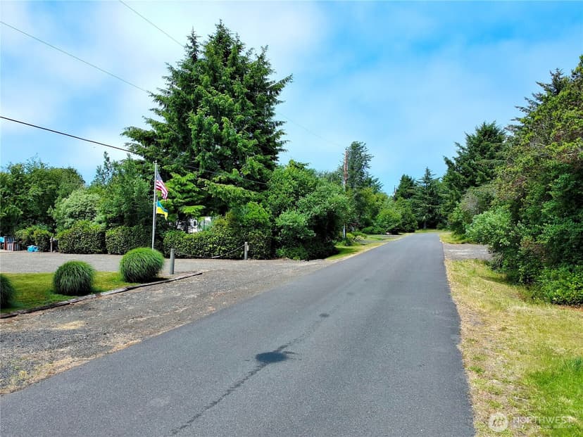 Property photo for 240 Queets Street SW, Ocean Shores photo 20