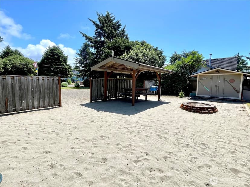 Property photo for 240 Queets Street SW, Ocean Shores photo 6