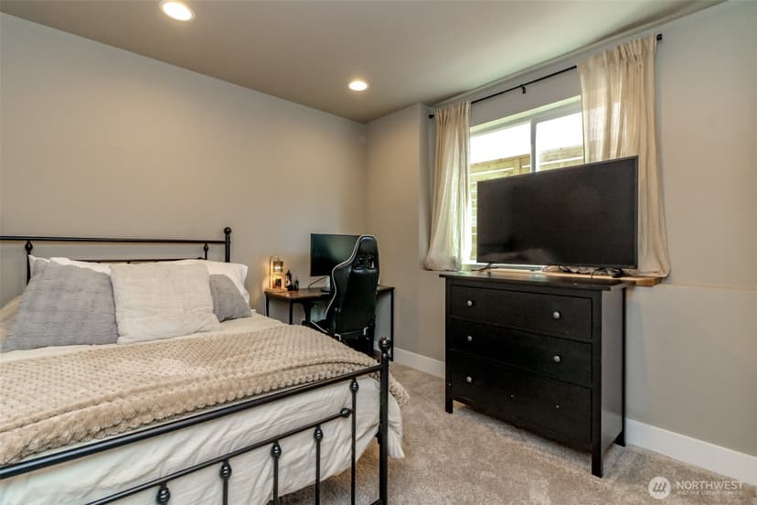 Property photo for 19014 132nd Street E, Bonney Lake photo 20