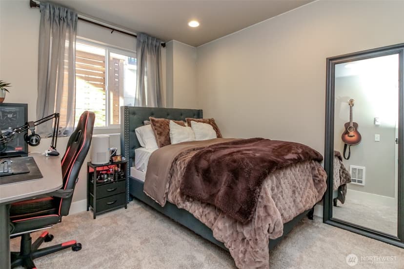 Property photo for 19014 132nd Street E, Bonney Lake photo 19