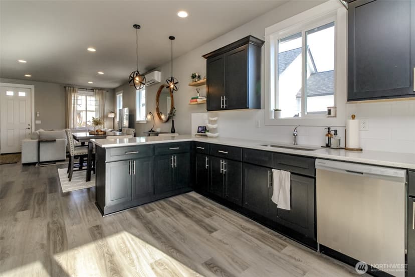 Property photo for 19014 132nd Street E, Bonney Lake photo 10
