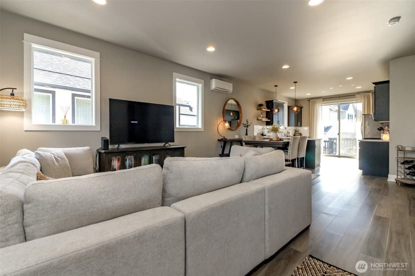 Property photo for 19014 132nd Street E, Bonney Lake photo 6
