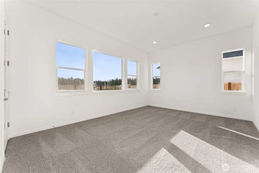 Property photo for 5811 Thornhill Avenue SW #300, Port Orchard photo 8
