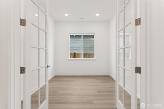 Property photo for 5811 Thornhill Avenue SW #300, Port Orchard photo 2