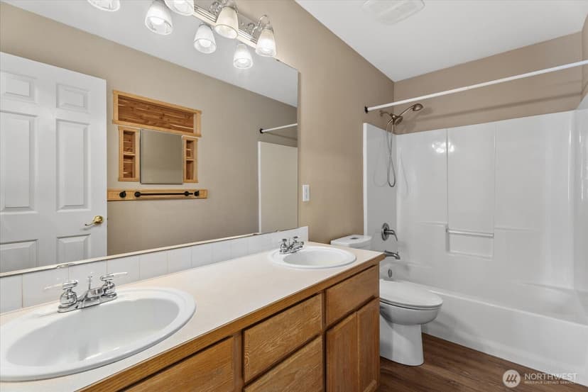 Property photo for 10617 189th Avenue E, Bonney Lake photo 43