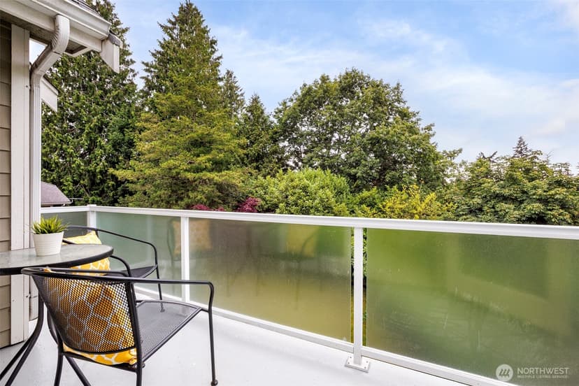 Property photo for 11034 Phinney Avenue N, Seattle photo 18