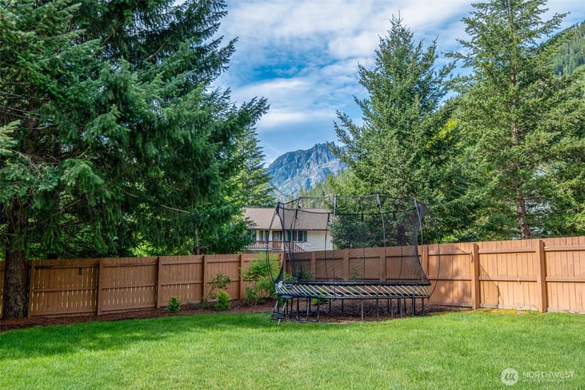 Property photo for 12875 Prowell St, Leavenworth photo 6