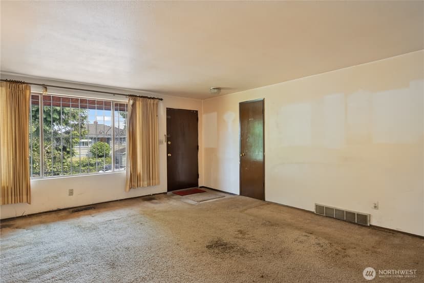 Property photo for 2715 22nd Avenue S, Seattle photo 20