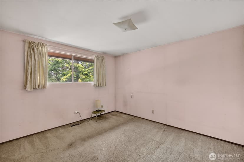 Property photo for 2715 22nd Avenue S, Seattle photo 12