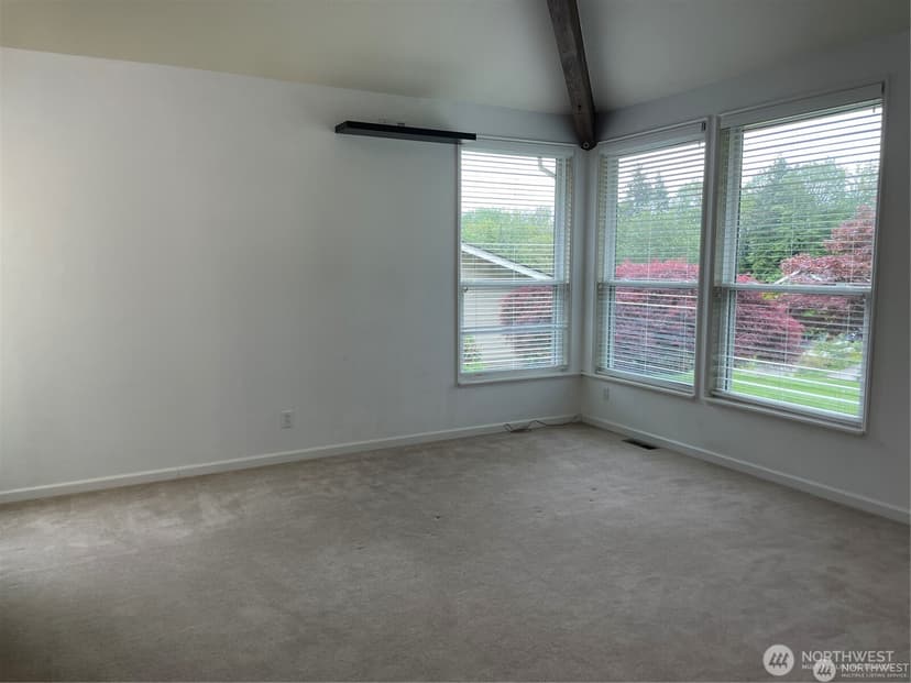 Property photo for 13312 NE 117th Way, Redmond photo 4