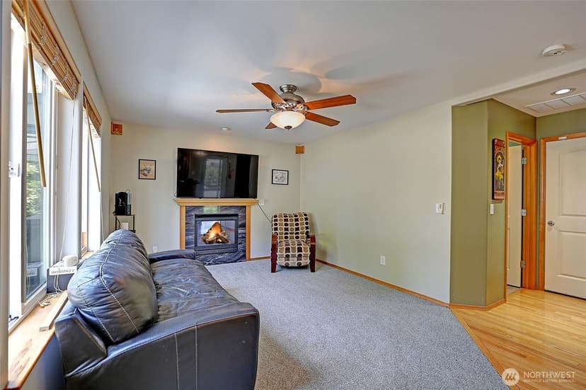 Property photo for 3511 187th Street NE, Arlington photo 9