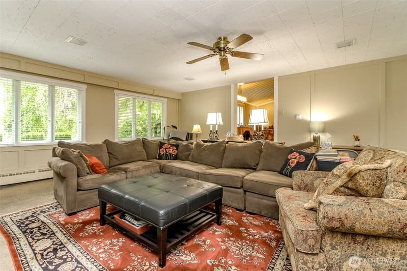 Property photo for 10415 Brook Lane SW, Lakewood photo 20