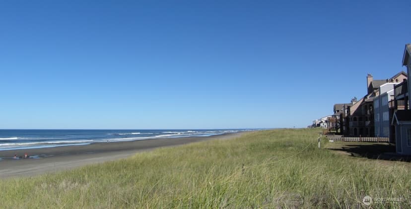 Property photo for 1437 Ocean Shores Boulevard SW, Ocean Shores photo 9