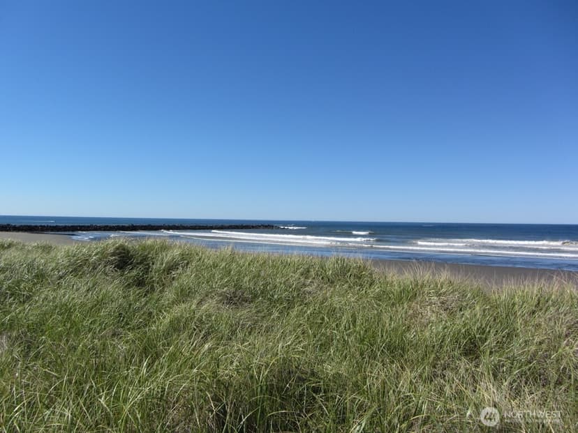 Property photo for 1437 Ocean Shores Boulevard SW, Ocean Shores photo 7