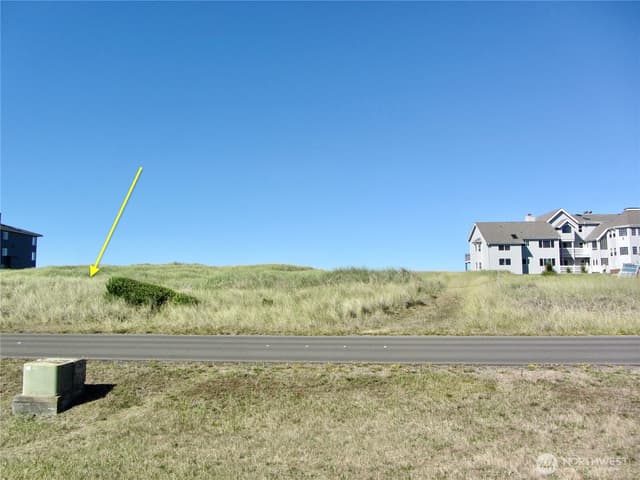 Property photo for 1437 Ocean Shores Boulevard SW, Ocean Shores photo 3