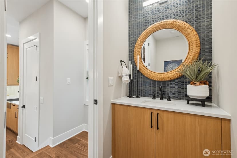 Property photo for 18923 99th Place NE #B, Bothell photo 23